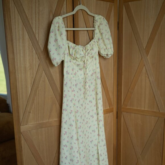 Gianna Flower Dress - Picture 1 of 5